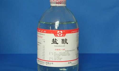 盐水泡脚的功效与作用好处-盐水泡柿子功效网 :分享盐水泡脚有什么好处和功效-盐水泡脚功效知识